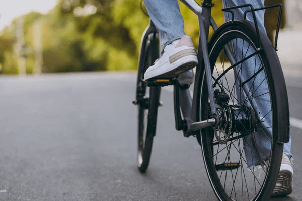Weather Woes: 3 Tips for Tackling Unpredictable Spring Conditions